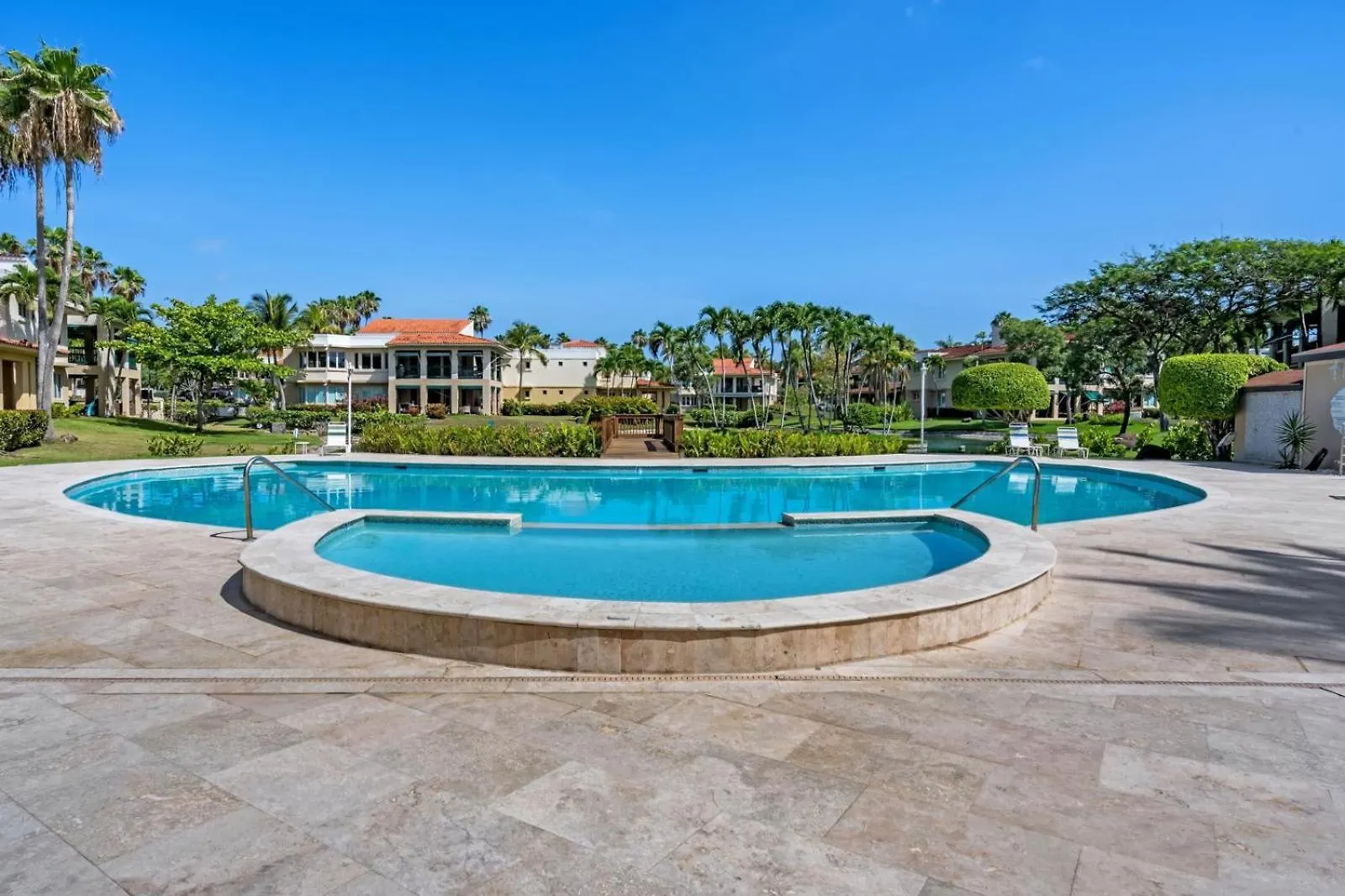 Villa Gem Tropical Charm Prime Location Sabana  プエルトリコ